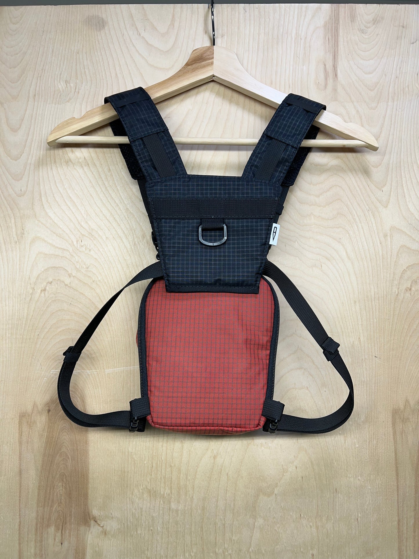 Chest Pack - Dark Chili