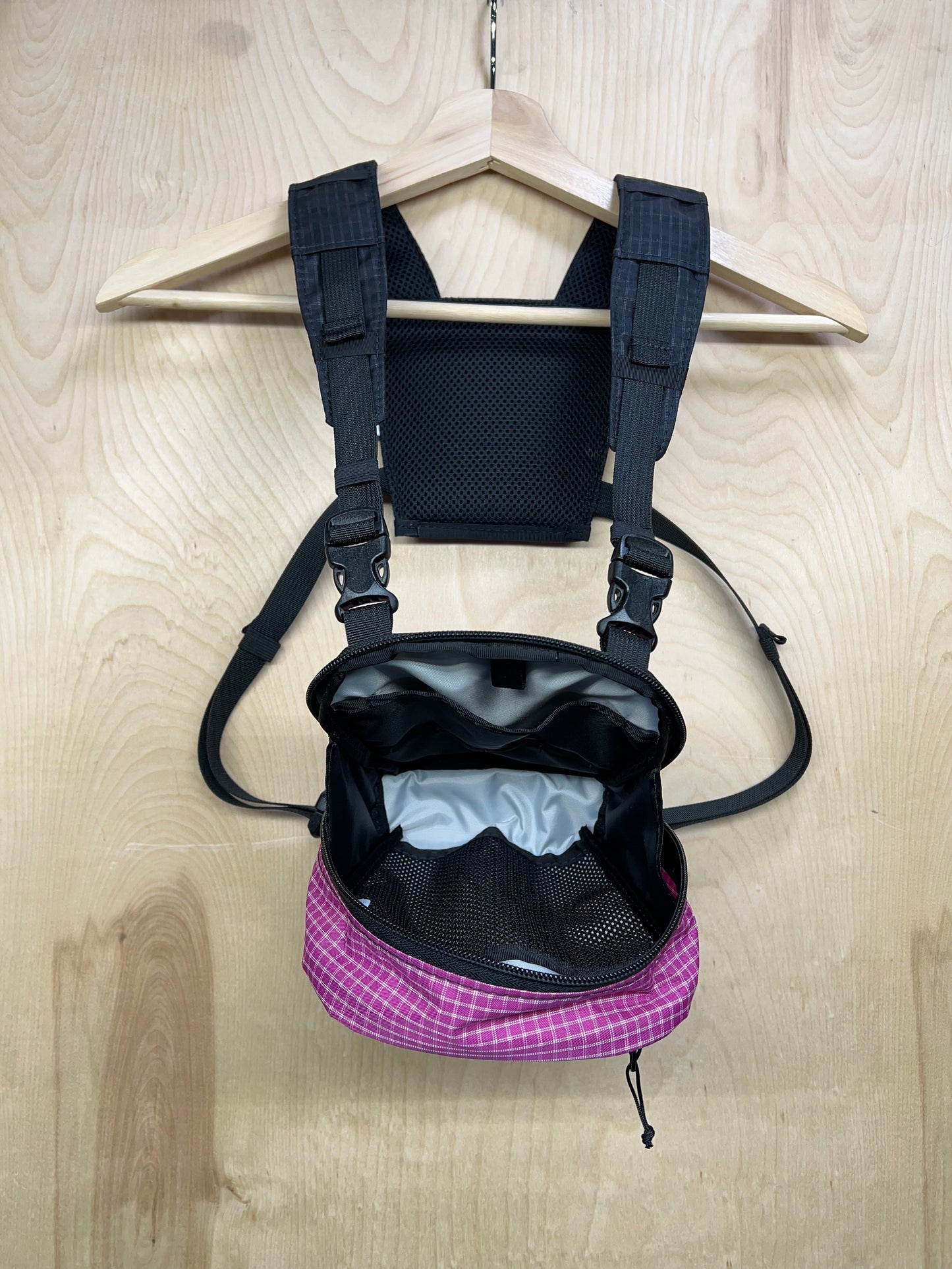 Chest Pack - Very Berry