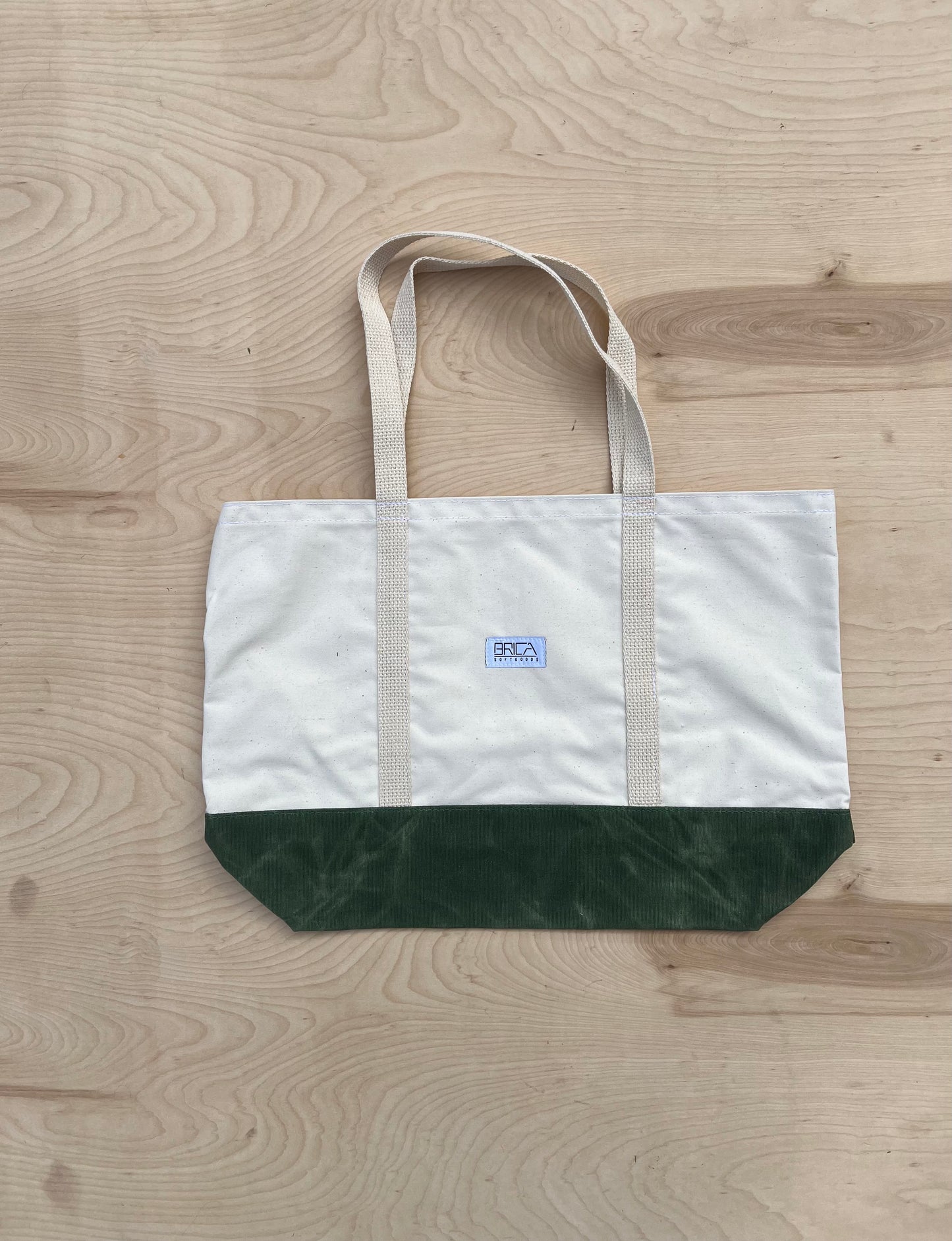 Medium Canvas Tote - Green